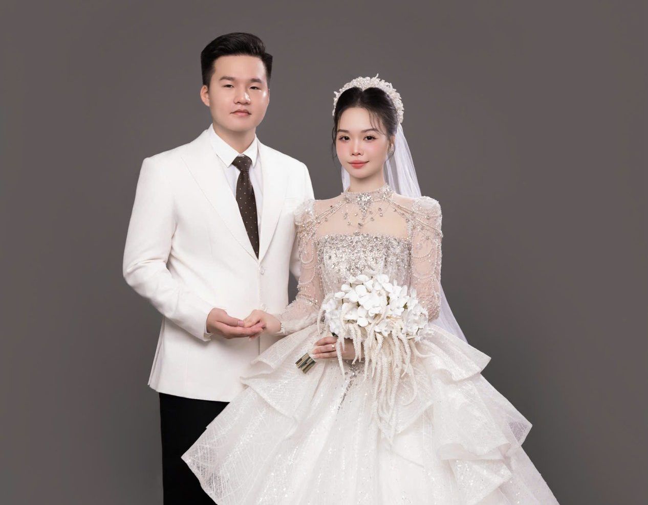 Vũ Quỳnh – Trần Long