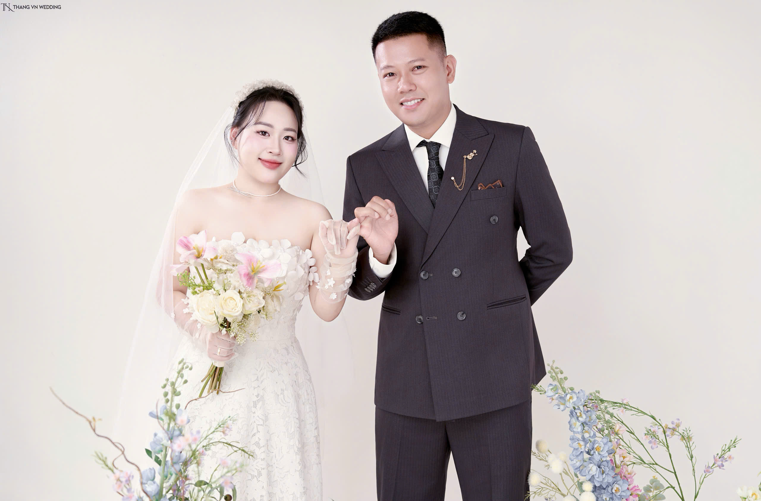 Ngô Việt – Ngọc Anh