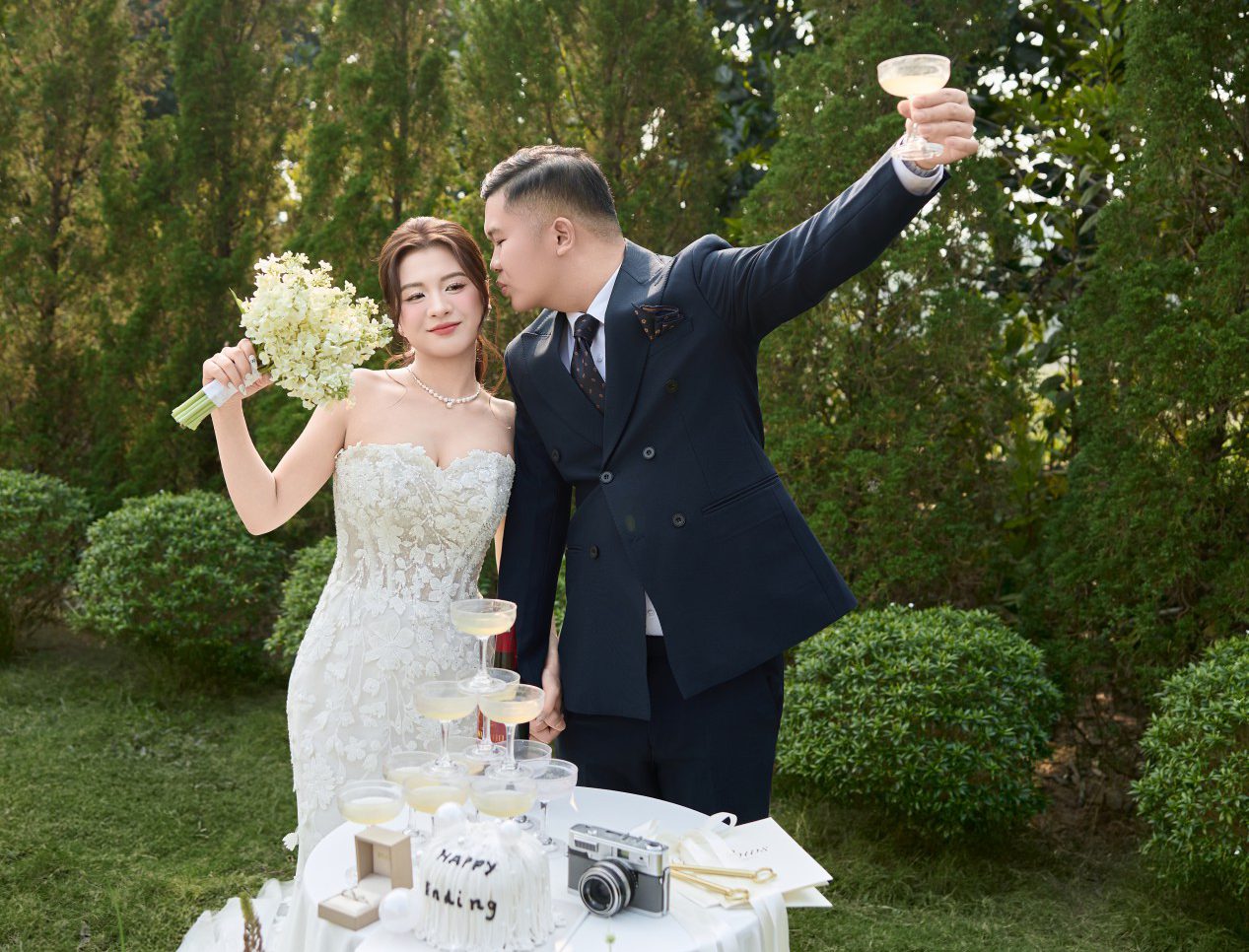 Tạ Tuyết – Hoàng Sơn